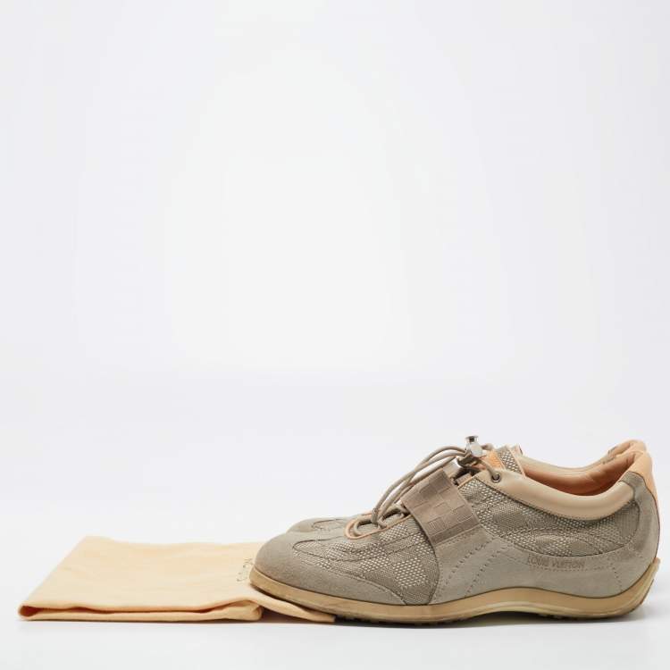 مملوكة مسبقًا Louis Vuitton Grey/ Beige Canvas and Leather Low Top  Sneakers Size 40