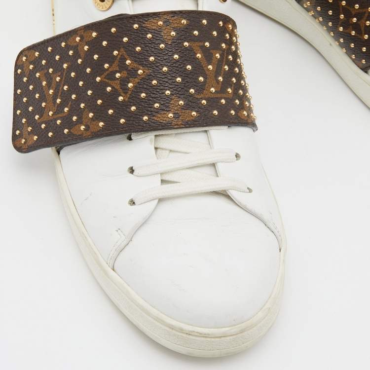 Pre Owned Louis Vuitton White/Brown Monogram Canvas and Leather Studded Frontrow Sneakers Size 38