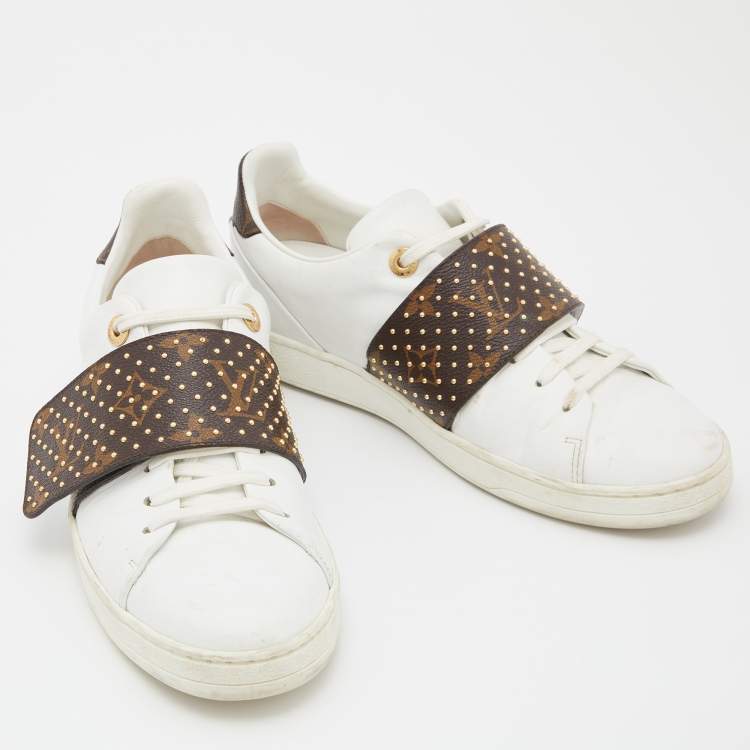 Pre Owned Louis Vuitton White/Brown Monogram Canvas and Leather Studded Frontrow Sneakers Size 38