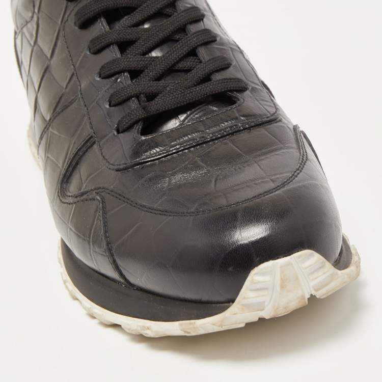 مملوكة مسبقًا Louis Vuitton Black Croc Embossed Leather Run Away Sneakers Size 42.5