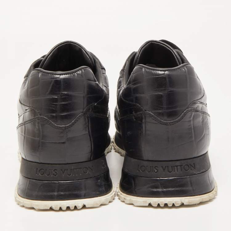 مملوكة مسبقًا Louis Vuitton Black Croc Embossed Leather Run Away Sneakers Size 42.5