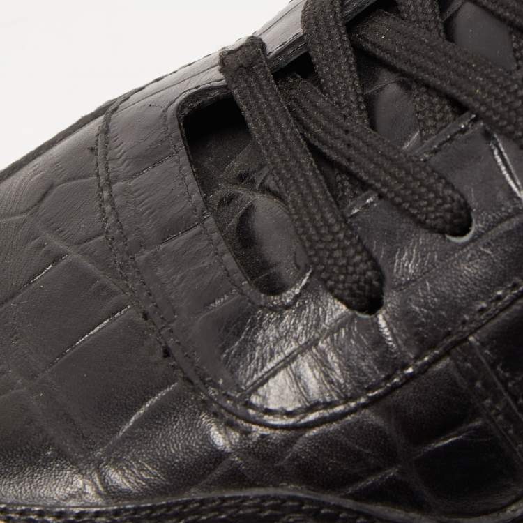 مملوكة مسبقًا Louis Vuitton Black Croc Embossed Leather Run Away Sneakers Size 42.5