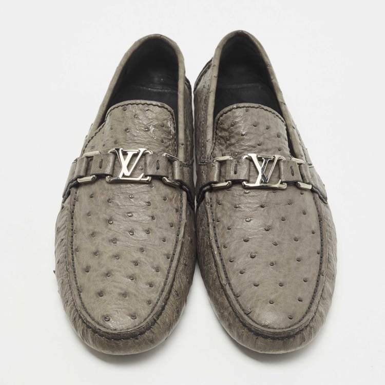 مملوكة مسبقًا Louis Vuitton Grey Ostrich Leather Hockenheim Loafers Size 42