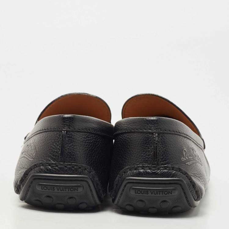 مملوكة مسبقًا Louis Vuitton Black Leather Slip On Loafers Size 44