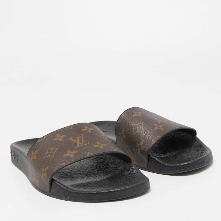 Pre Owned Louis Vuitton Brown Monogram Canvas Waterfront Flat Slides Size 42