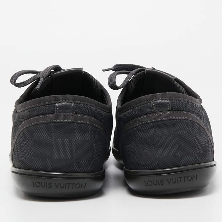 مملوكة مسبقًا Louis Vuitton Black Leather and Damier Ebene Neoprene Low Top Sneakers Size 42