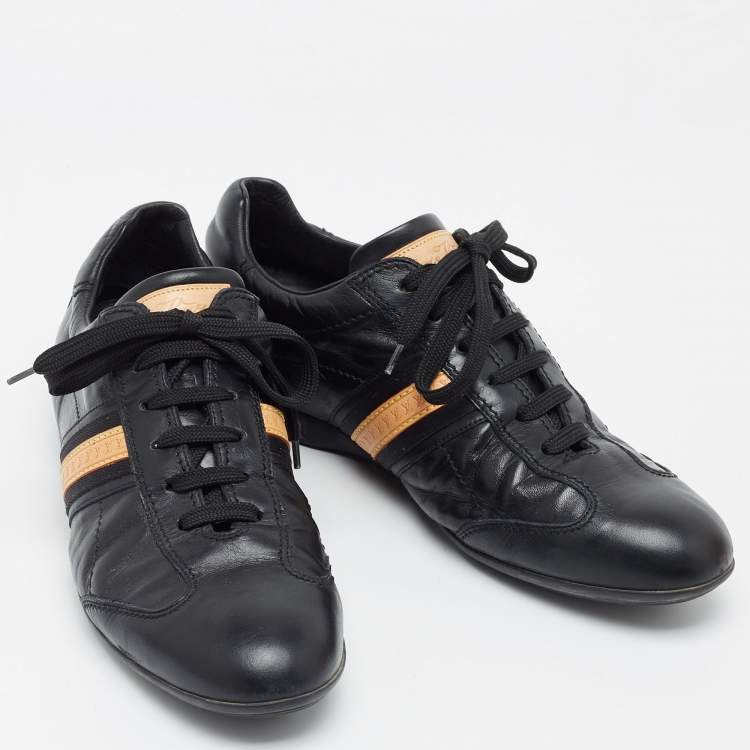 Pre Owned Louis Vuitton Black Leather Low Top Sneakers Size 43