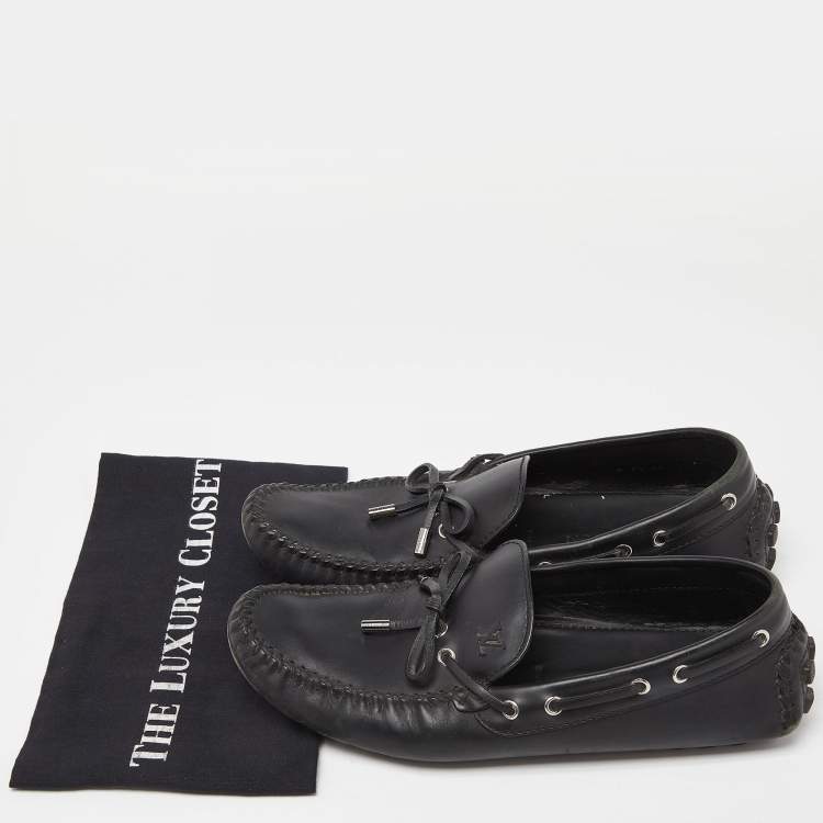 مملوكة مسبقًا Louis Vuitton Black Leather Bow Slip On Loafers Size 43.5