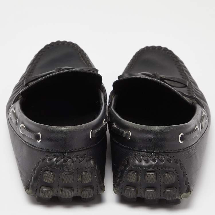 مملوكة مسبقًا Louis Vuitton Black Leather Bow Slip On Loafers Size 43.5