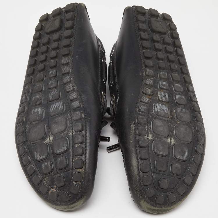 مملوكة مسبقًا Louis Vuitton Black Leather Bow Slip On Loafers Size 43.5
