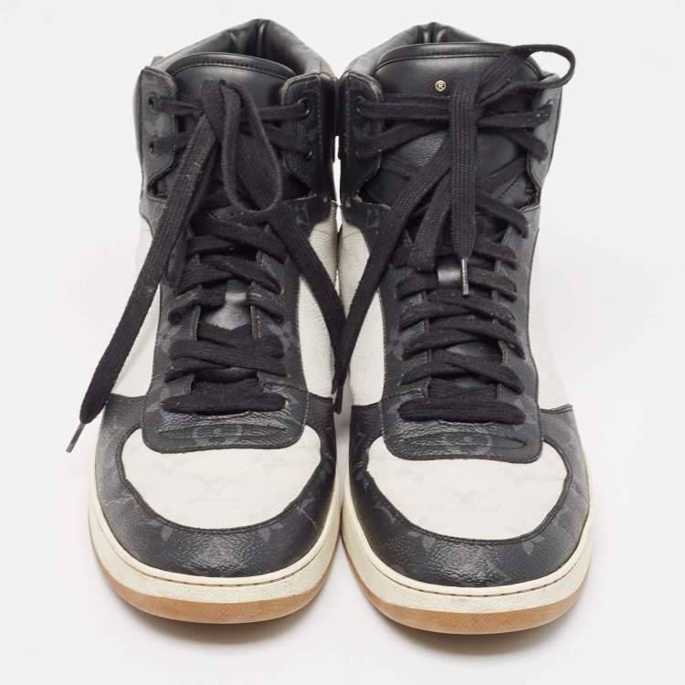 مملوكة مسبقًا Louis Vuitton Tricolor Monogram Canvas and Leather Rivoli Sneakers Size 44
