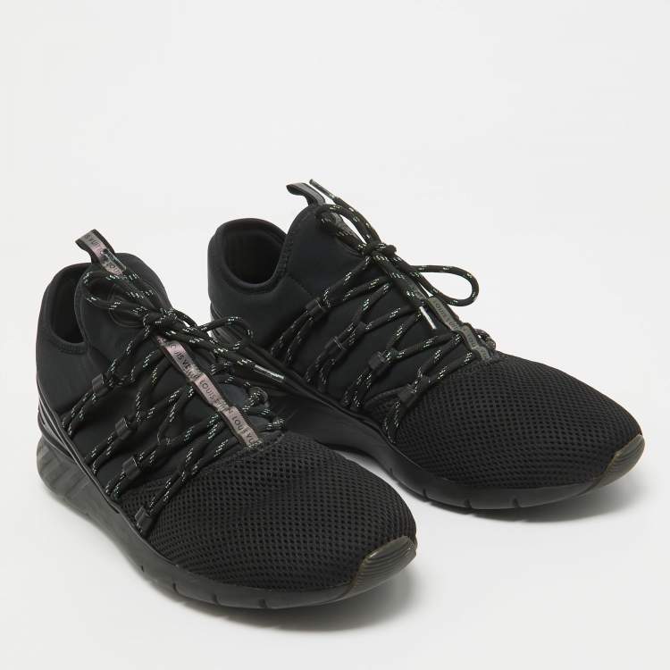 Pre Owned Louis Vuitton Black Mesh and Nylon Fastlane Low Top Sneakers Size 43