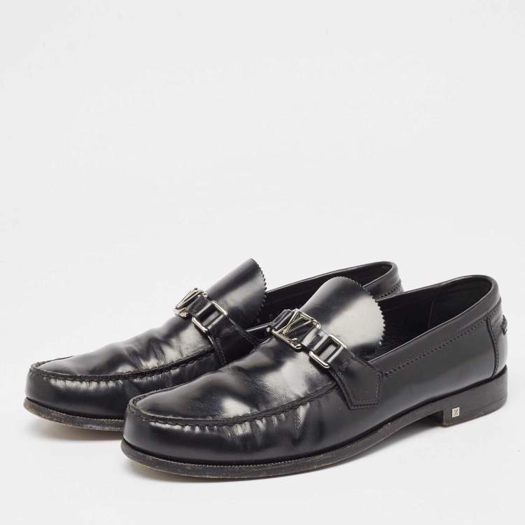 مملوكة مسبقًا Louis Vuitton Black Leather Major Loafers Size 43