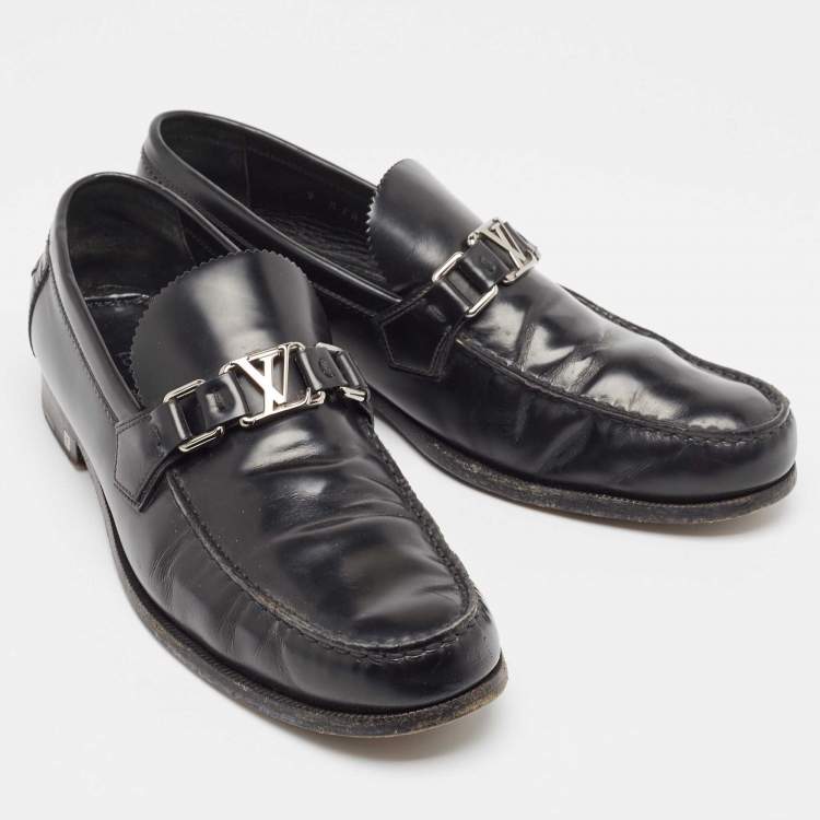 مملوكة مسبقًا Louis Vuitton Black Leather Major Loafers Size 43