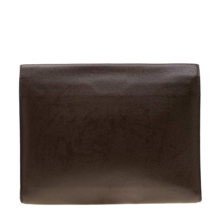 Pre Owned Louis Vuitton Brown Taiga Leather Minuto Portfolio Case