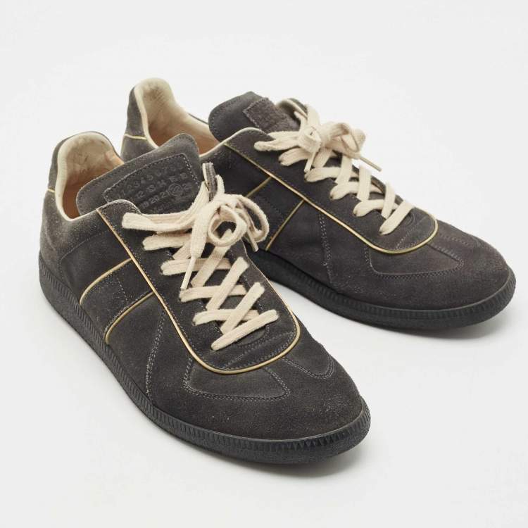 Pre Owned Maison Martin Margiela Dark Grey Suede Tabi Low Top Sneakers Size 44