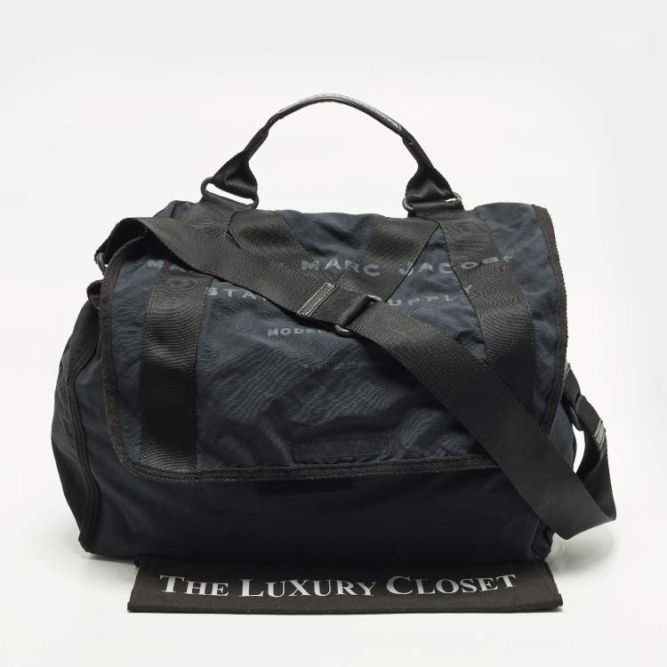 Pre Owned Marc by Marc Jacobs Standard Supply Large Navy Blue Canvas Messenger Bag