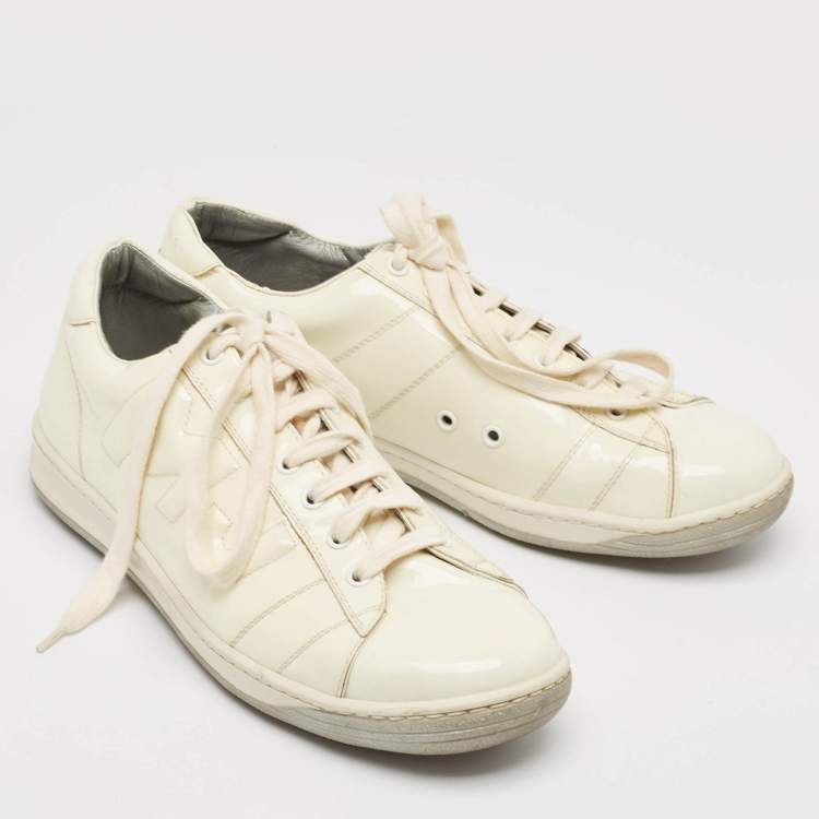 Pre Owned Marc Jacobs White Patent Leather Low Top Sneakers Size 42