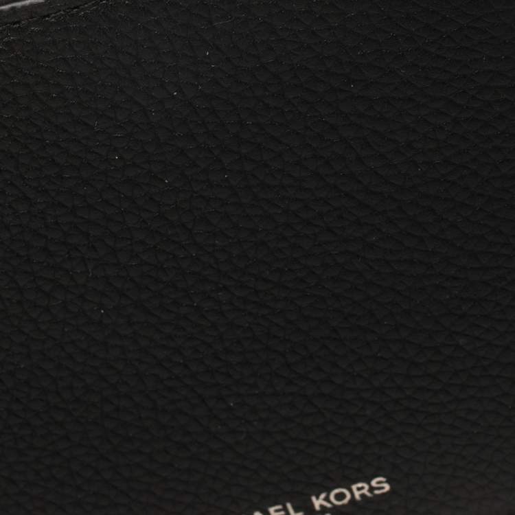 Pre Owned Michael Kors Black Leather Andy Bifold Wallet 