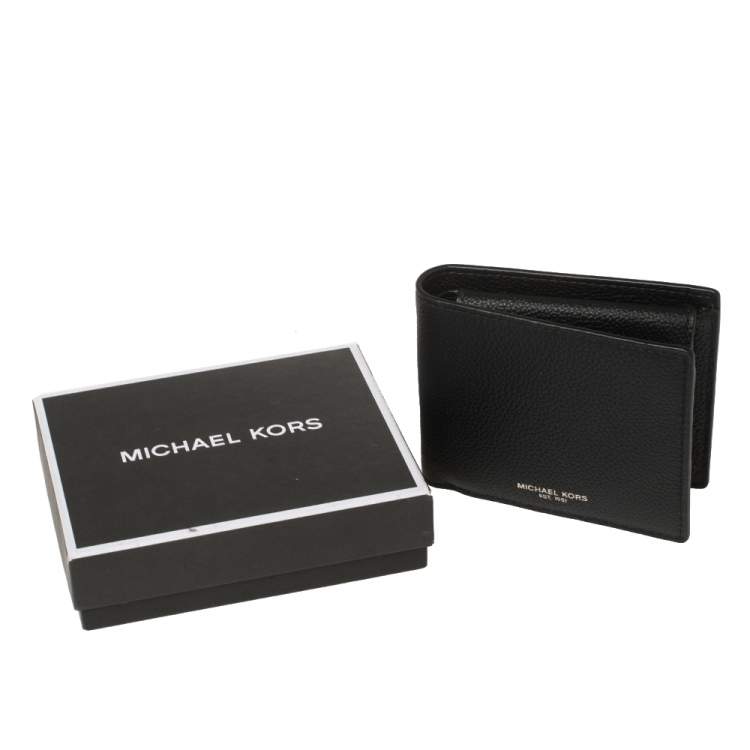 Pre Owned Michael Kors Black Leather Andy Bifold Wallet 