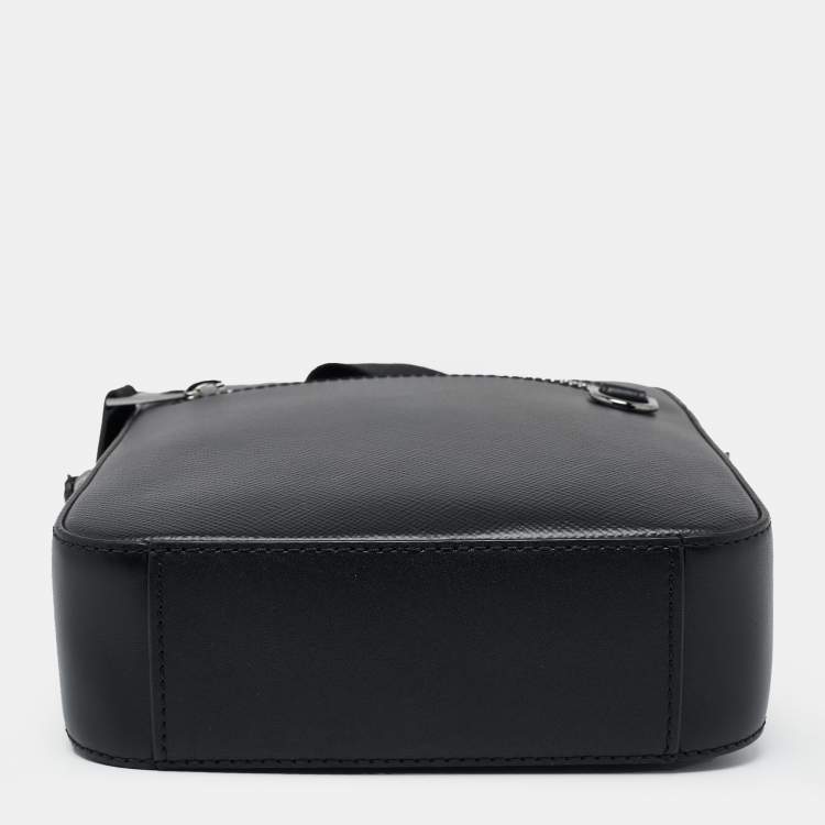 Pre Owned Michael Kors Black Leather Henry Flight Messenger Bag