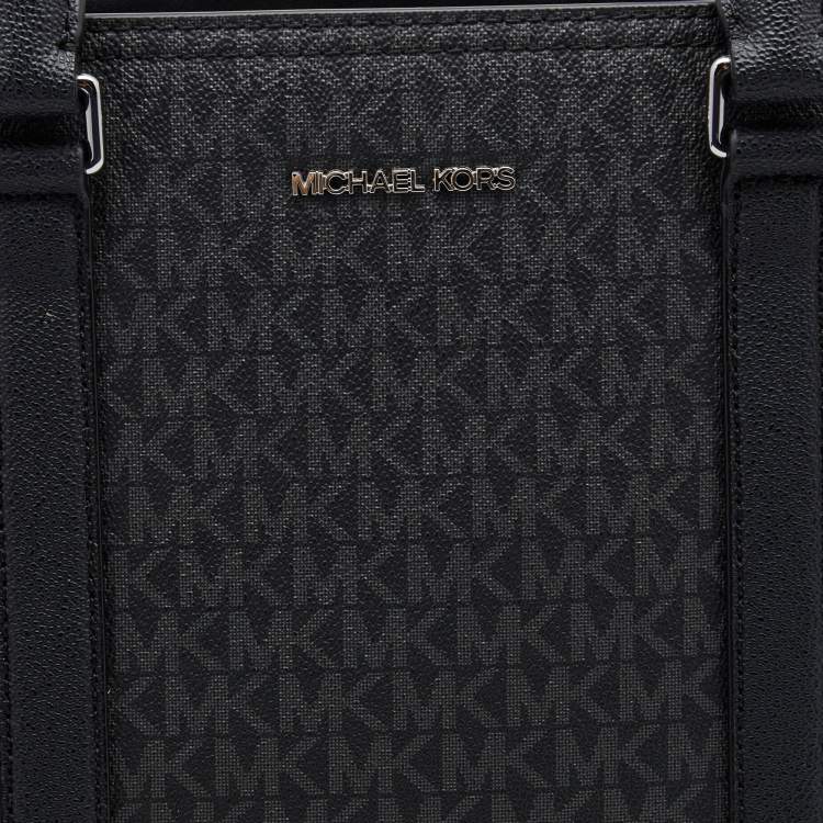 Pre Owned Michael Kors Black Signature Coated Canvas Cooper Business Tote