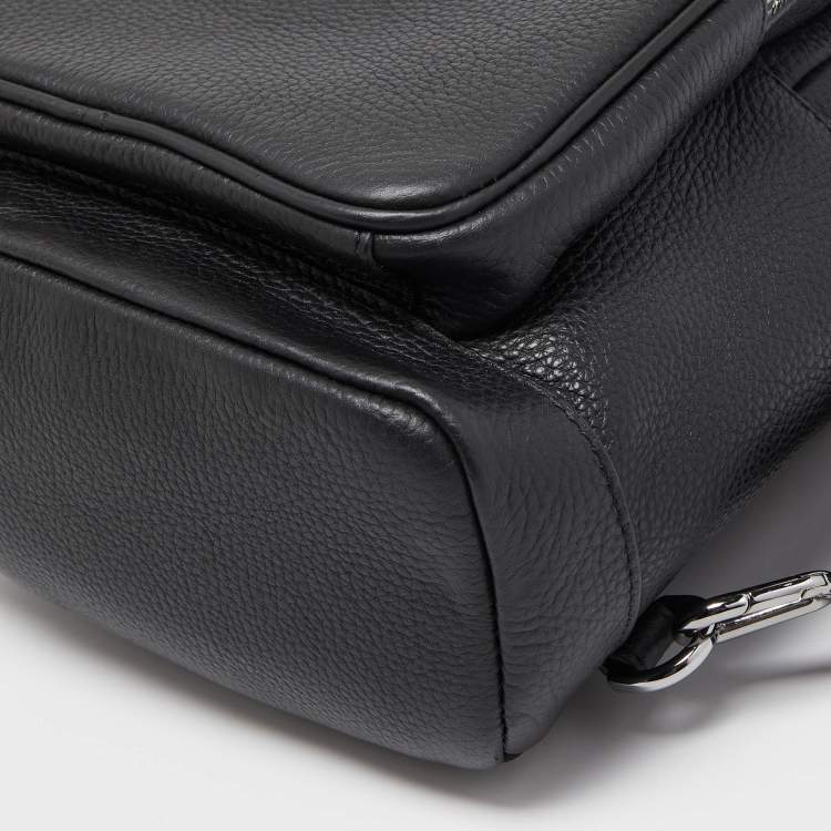 Pre Owned Michael Kors Black Leather Commuter Sling Bag