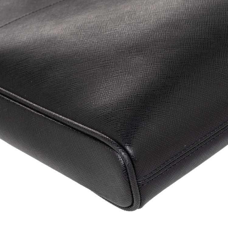 Pre Owned Montblanc Black Leather Medium Sartorial Envelope Messenger Bag