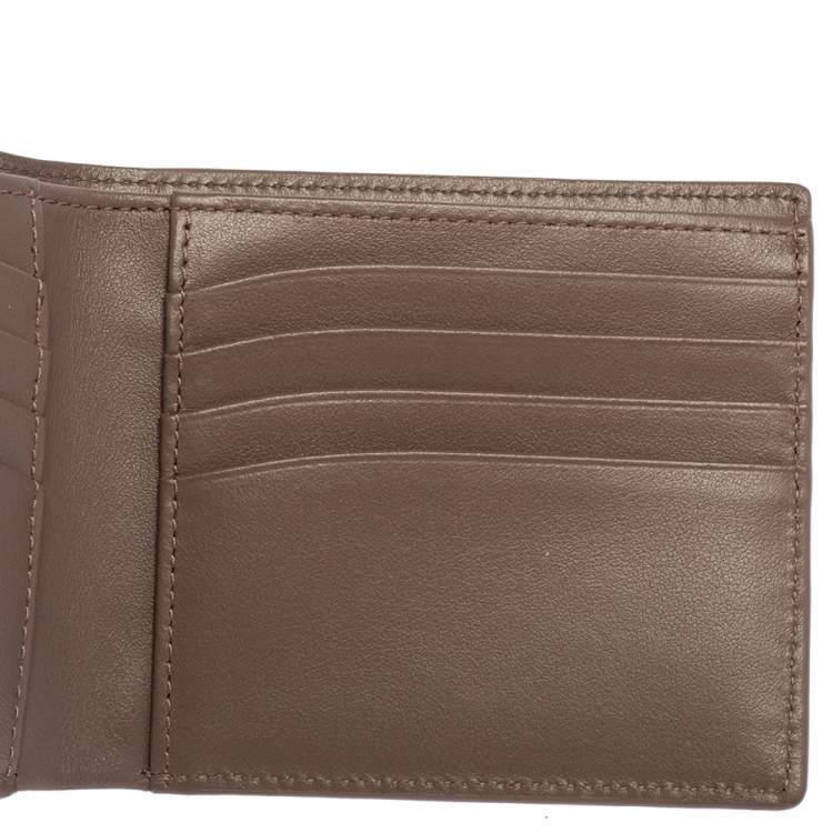 Pre Owned Montblanc Beige Croc Embossed Leather Meisterstuck Bifold Wallet