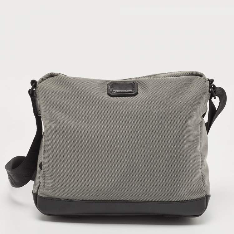 Pre Owned Montblanc Black/Grey Nylon Nightflight Messenger Bag