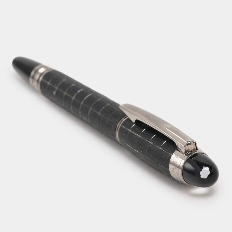 Pre Owned Montblanc Black Starwalker Rubber Resin Silver Tone Ballpoint Pen