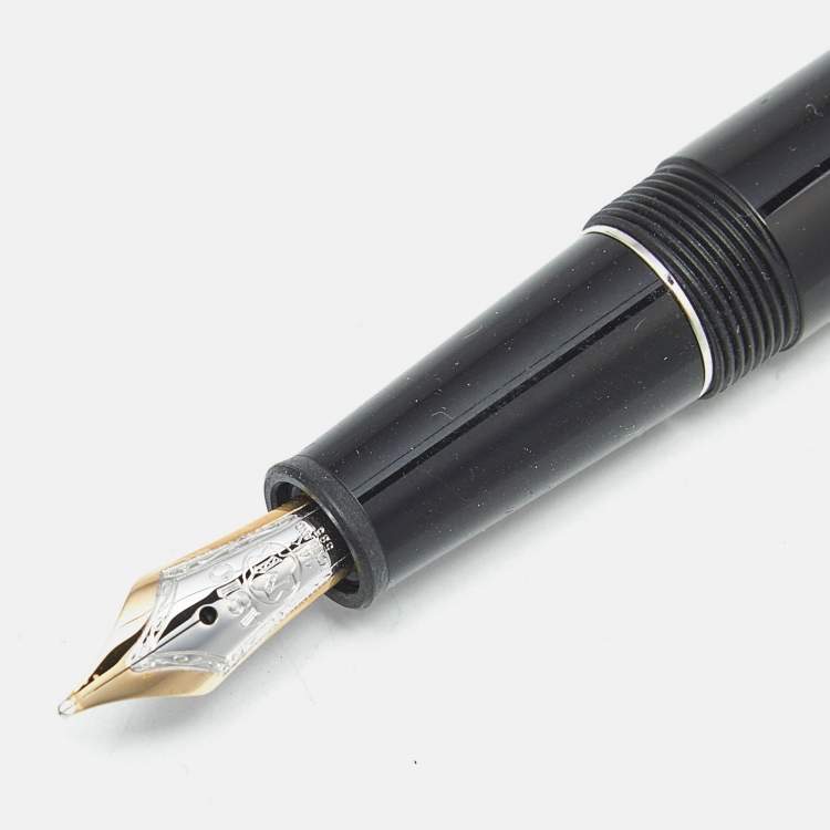 Pre Owned Montblanc Meisterstuck Hommage Frederic Chopin Black Resin Fountain Pen
