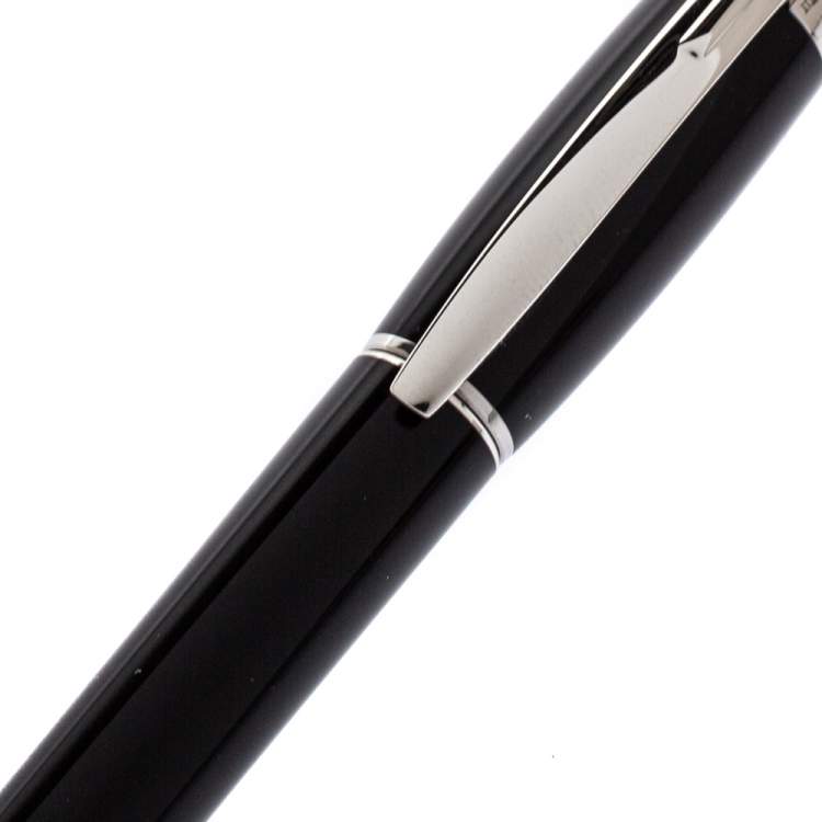 Pre Owned Montblanc StarWalker Black Resin Rollerball Pen