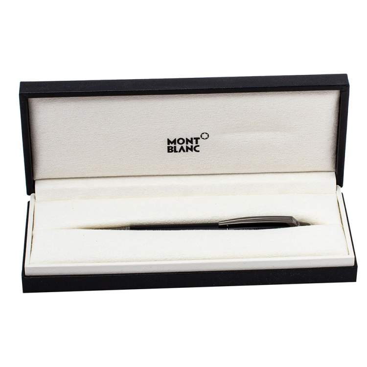 Pre Owned Montblanc StarWalker Extreme Black Guilloché Resin Rollerball Pen