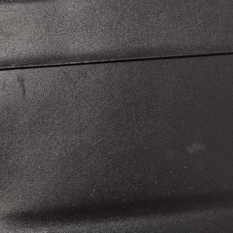 Pre Owned Montblanc Black Leather Meisterstück Passport Holder