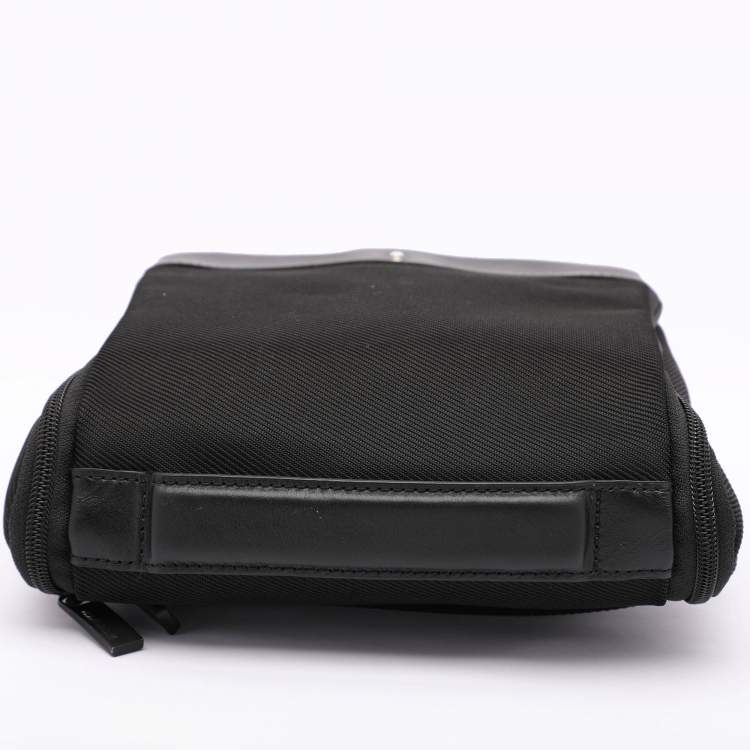 Pre Owned Montblanc Black Nylon and Leather Nightflight Wash Bag