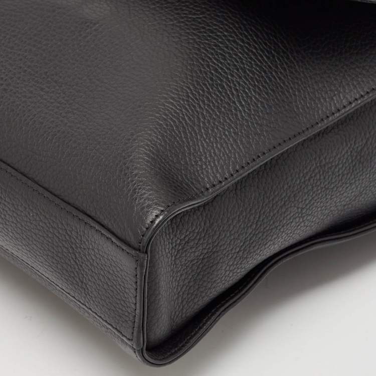 Pre Owned Montblanc Black Leather Meisterstuck North South Messenger Bag