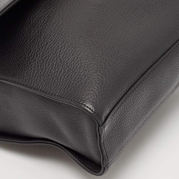 Pre Owned Montblanc Black Leather Meisterstuck North South Messenger Bag