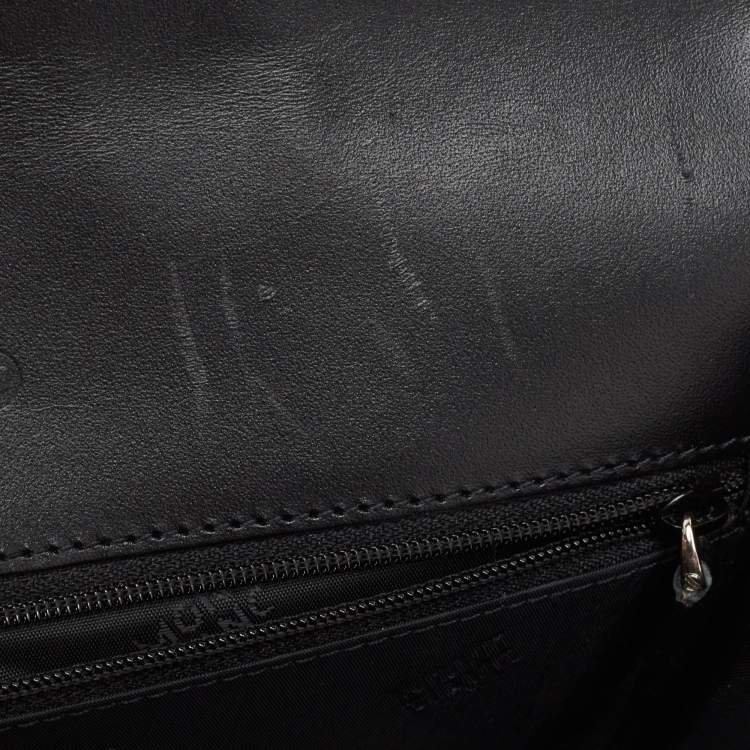 Pre Owned Montblanc Black Leather Flap Wristlet Clutch
