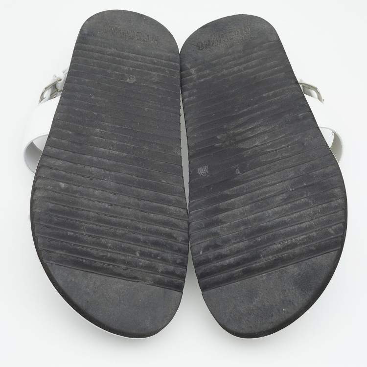 Pre Owned Moschino White Leather Logo Plaque Flat Sandals Size 42