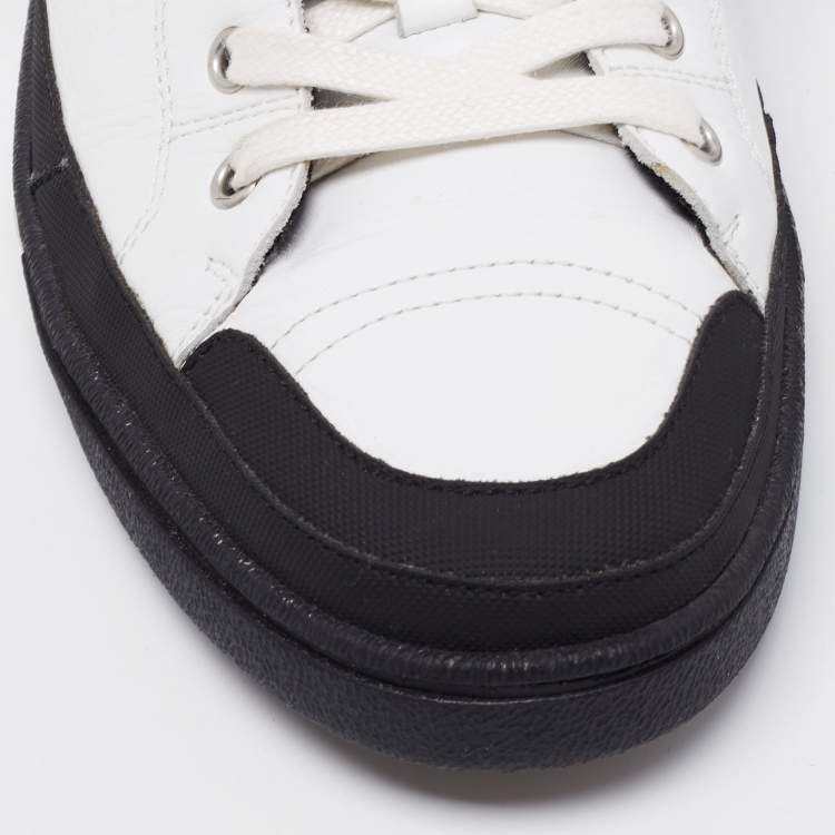 Pre Owned Moschino White Leather Low Top Sneakers Size 44