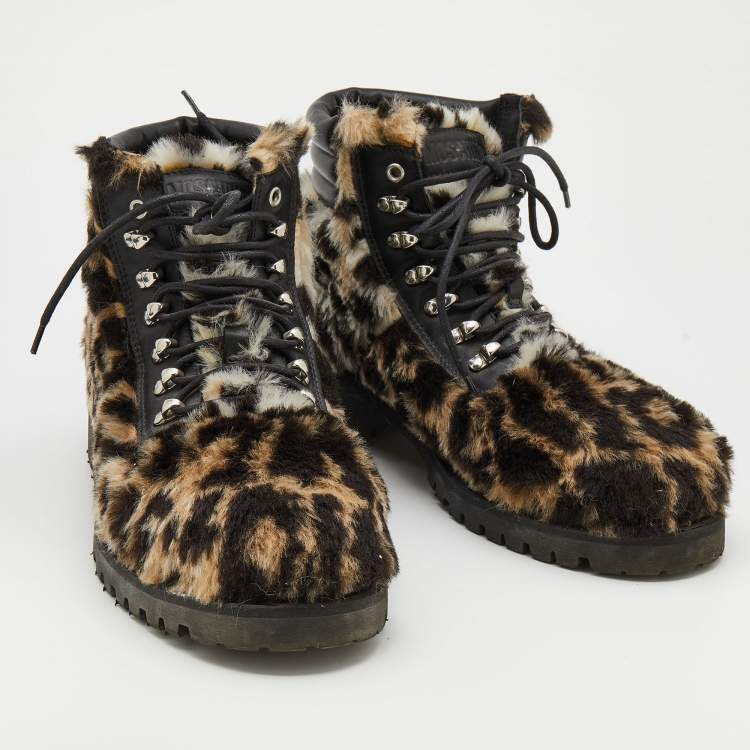 Pre Owned Moschino Tricolor Leopard Print Fur Ankle Length Boots Size 43