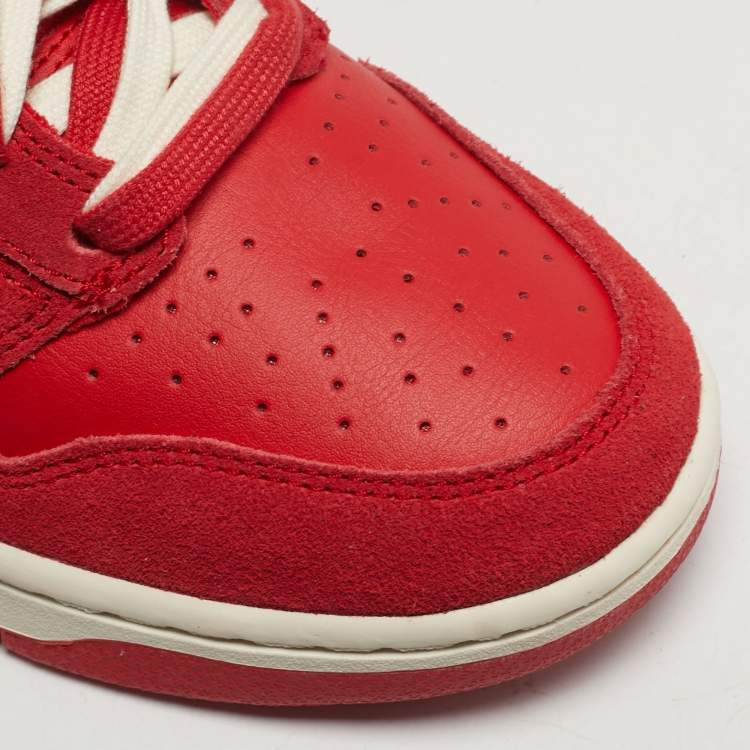 Pre Owned Nike Dunk High SE First Use Red Size 45 Red Leather and Suede High Top Sneakers