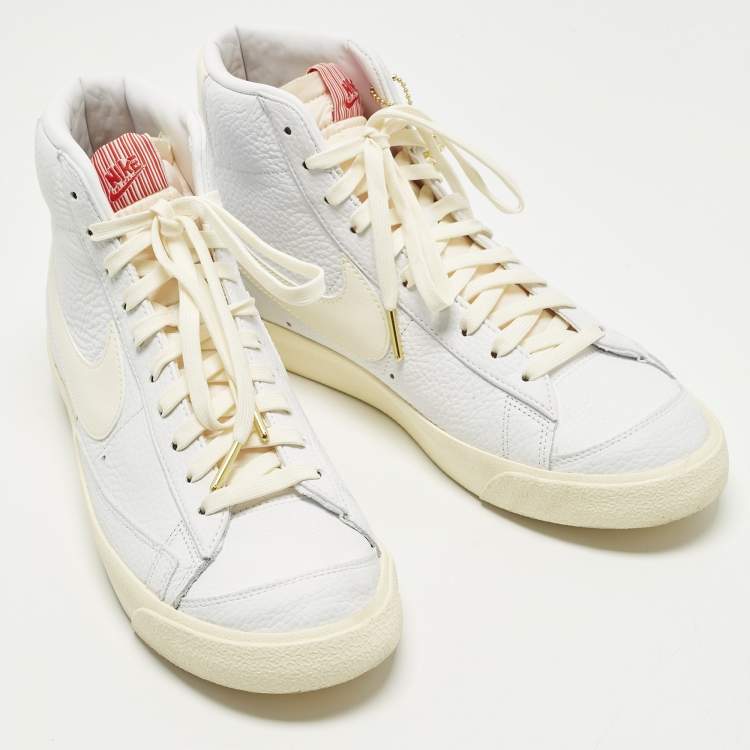 Pre Owned Nike Blazer Mid sacai Size 45 Cream/White Leather High Top Sneakers