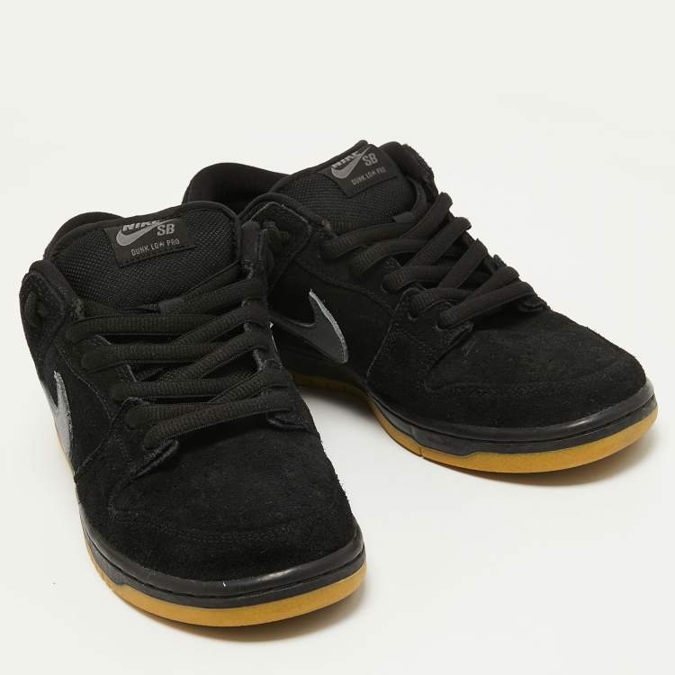 Pre Owned Nike Black Suede SB Dunk Low Pro Sneakers Size 42.5