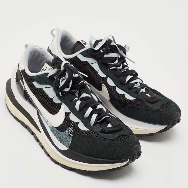 Pre Owned Nike x Sacai Black/White Mesh and Suede Vaporwaffle Sneakers Size 43