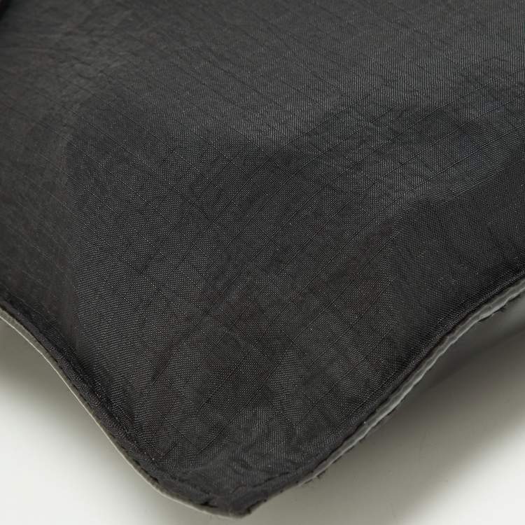 Pre Owned Off-White Black Nylon and PVC Messenger Bag