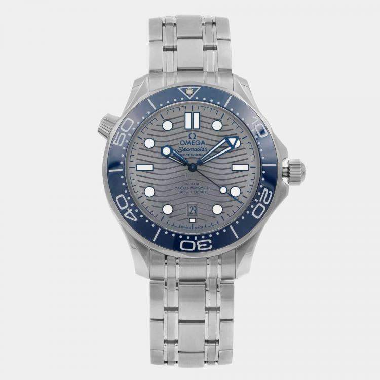 Pre Owned Omega Grey Stainless Steel Seamaster Diver 210.30.42.20.06.001 Automatic Men's Wristwatch 42 mm