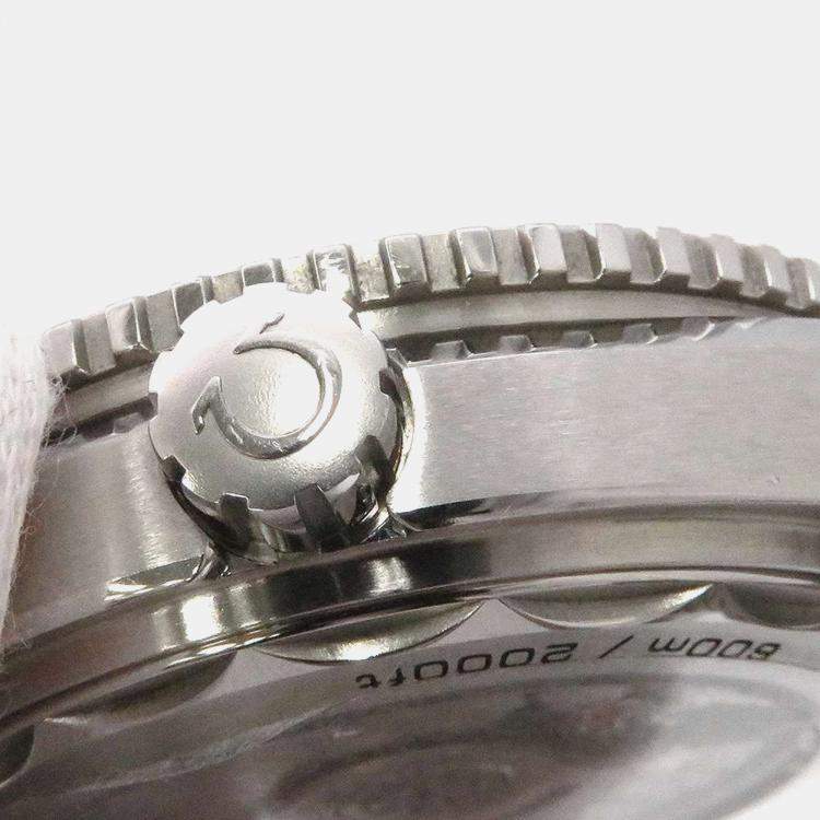 Pre Owned Omega Blue Stainless Steel Seamaster Planet Ocean 215.30.40.20.03.001 Automatic Men's Wristwatch 39.5 mm