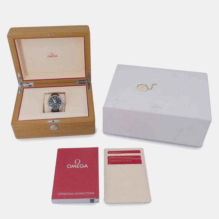 Pre Owned Omega Seamaster Aqua Terra 220.12.41.21.01.001 Automatic Black Stainless Steel Men's Wristwatch 41 mm